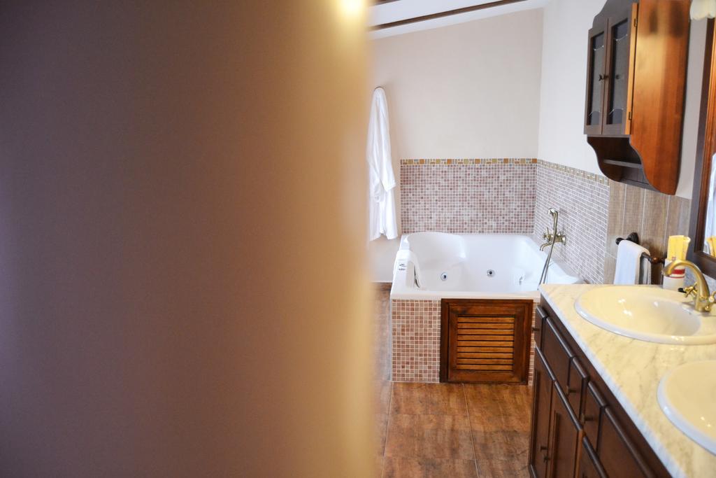 Rural El Mano Hotell Castril Exteriör bild